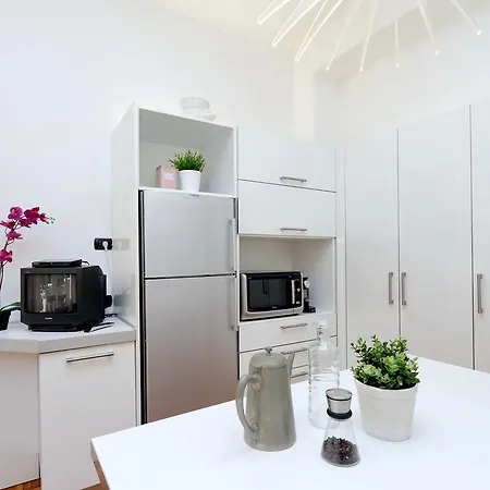 Joivy Fabulous Family For 4 With Terrace Next To Park Appartement *